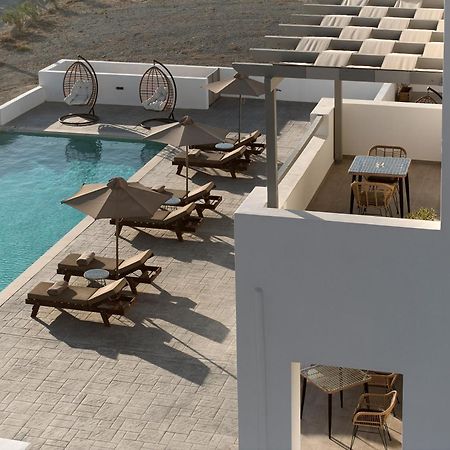 Kedros Milos Suites Адамас Экстерьер фото