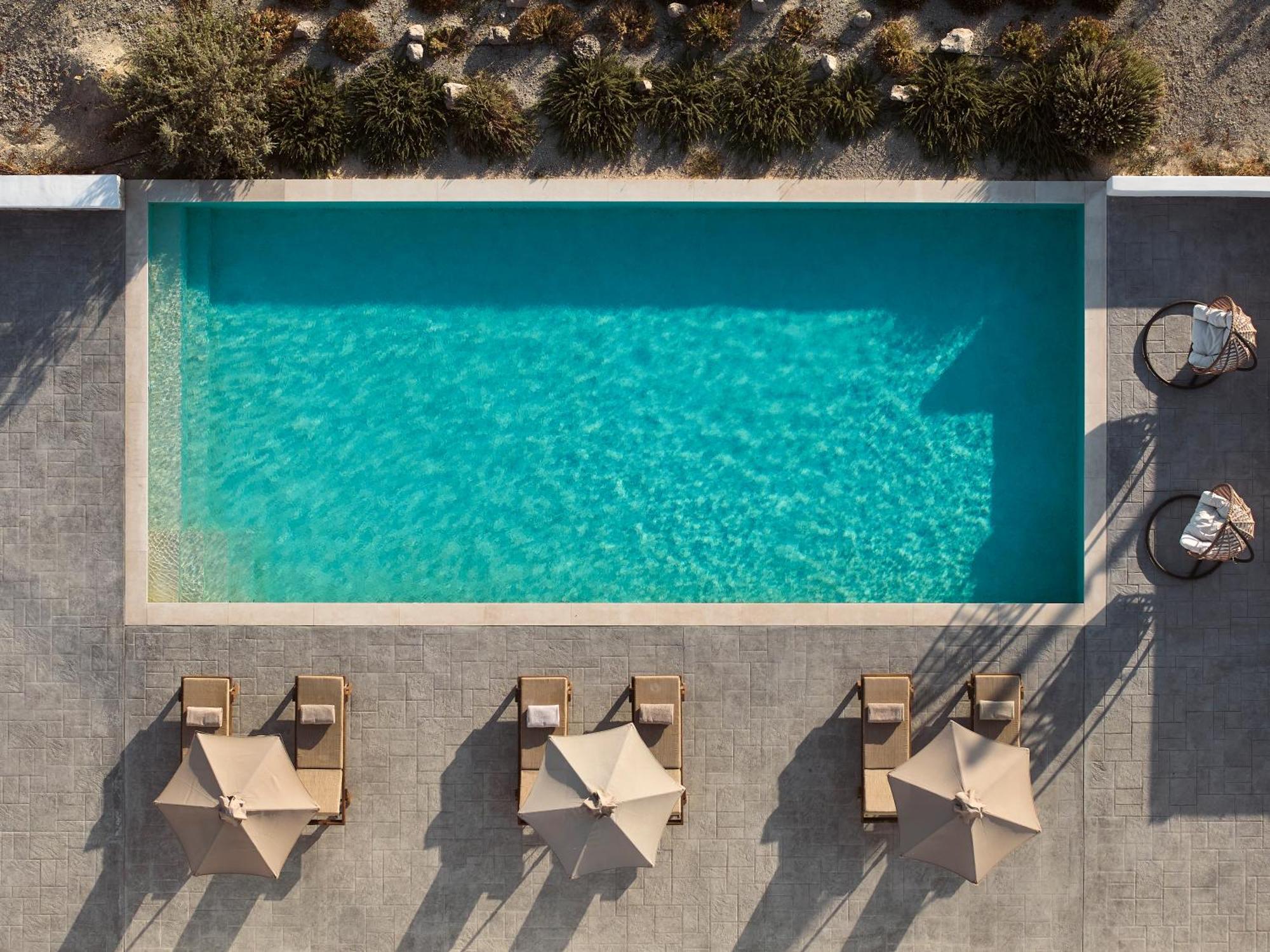 Kedros Milos Suites Адамас Экстерьер фото